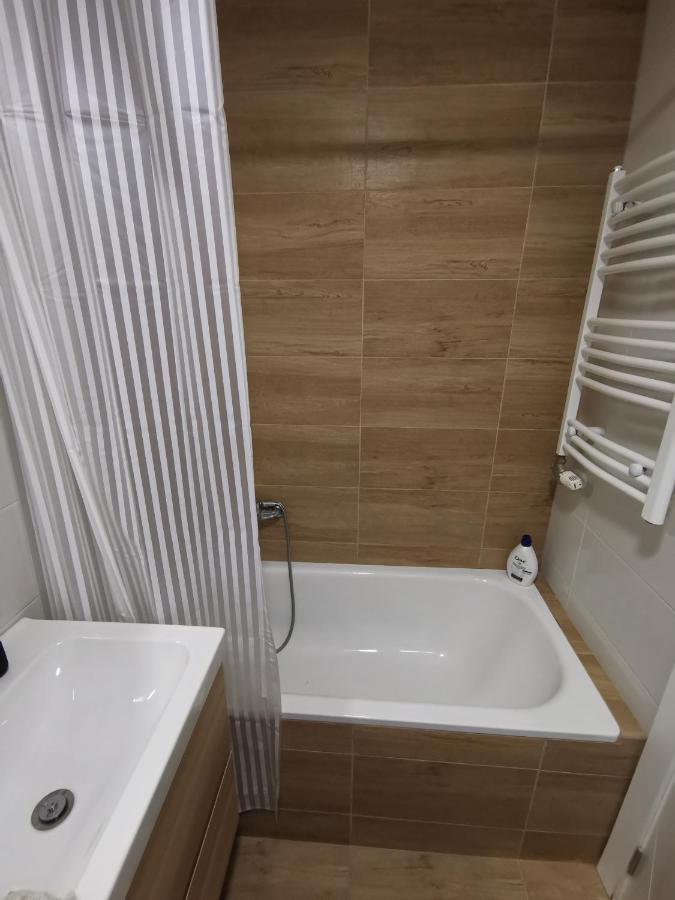 Mateja Apartment Novi Sad Exteriör bild
